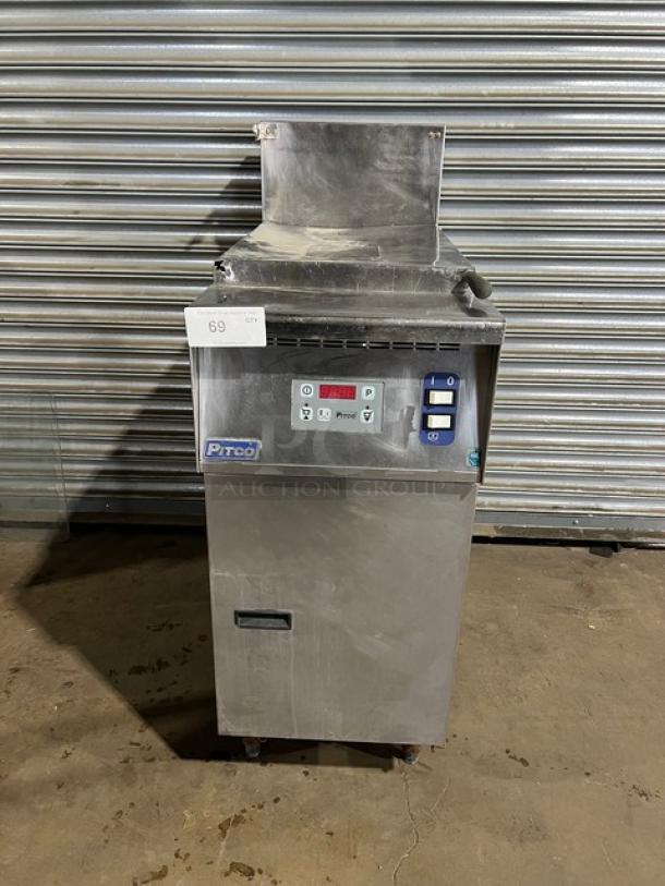 Pitco SRTE 16.5 Gal. stainless steel electric pasta cooker with digital control, backsplash, on legs, 208V, 1 Phase.