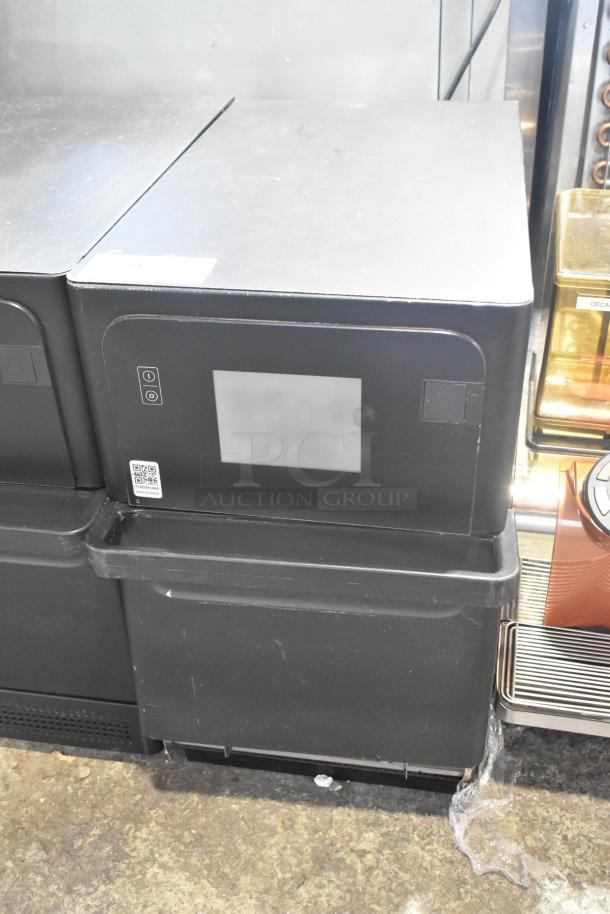 Merrychef eikon e2S rapid cook oven, electric, metal, 208/240V, 1 phase, touchscreen display, commercial countertop model.