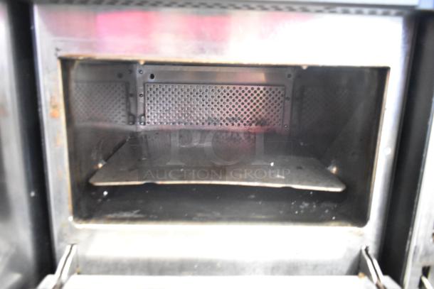 2022 Merrychef eikon e2S rapid cook oven, electric, metal interior, used condition, 208/240V, 1 phase.