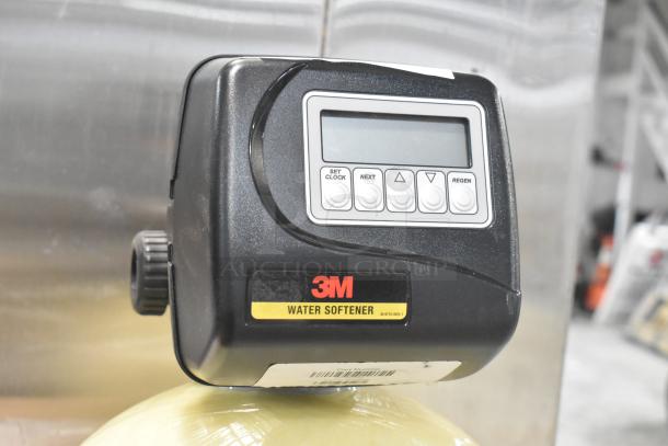 3M water softener tank with digital display and control panel, labeled with 3M logo, in good condition.