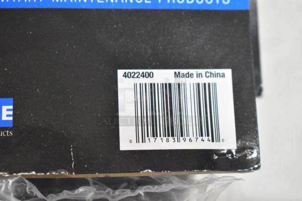 New Carlisle 3-Piece Sectional Handle box with barcode 4022400, made in China, in original packaging.