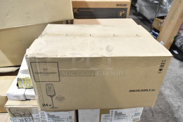 47 brand new items, including Lucia Table Knives, Kraft Brown Paper Bags, Craft Freestyle Bowls, Ecolab Shampoo, Steelite Mugs.