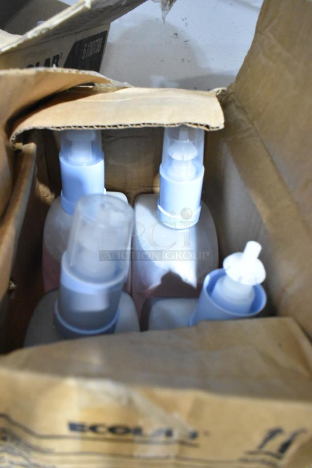 Box with Ecolab Foam Hand Sanitizer bottles, unopened. Includes DS-500 Centerpull Towel Dispenser. Items are brand new.