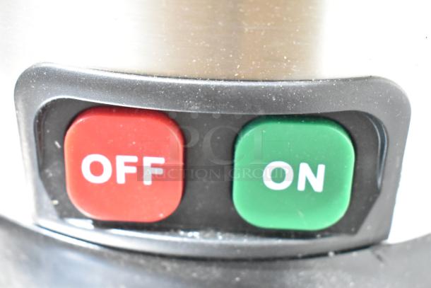 BRAND NEW AvaMix 928JE700 Juice Extractor with pulp ejection. On/Off switch detail shown. 120V, 1 Phase, scratch and dent.