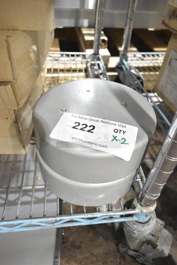 Brand new Avantco 177HLWBSS silver weighted base for HL/HLD lamps. Scratch and dent condition, qty of 2. Tag indicates auction info.