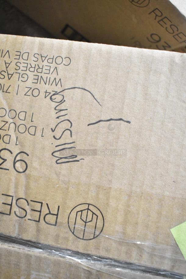 Cardboard box with Reserve by Libbey 9326 Prism 24 oz. Red Wine Glasses, marked as "missing" and "scratch and dent."