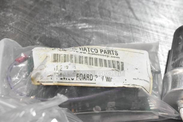 4 new items including KAS1094-000012 hydraulic door closer. Visible label reads "Hatco Parts" with barcode and website.