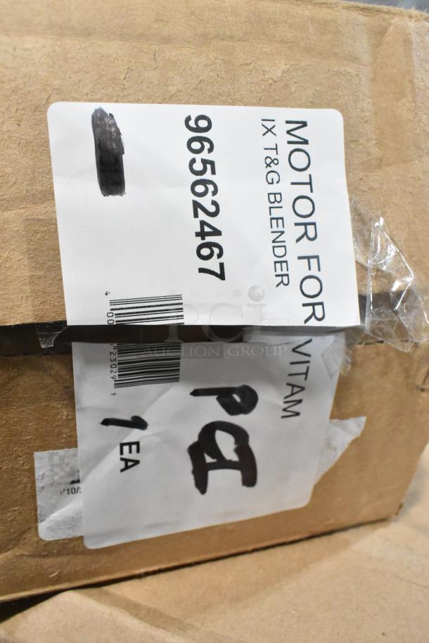 Brand new Vitamix 96562467 motor in original packaging labeled for IX T&G blender. Scratch and dent condition.
