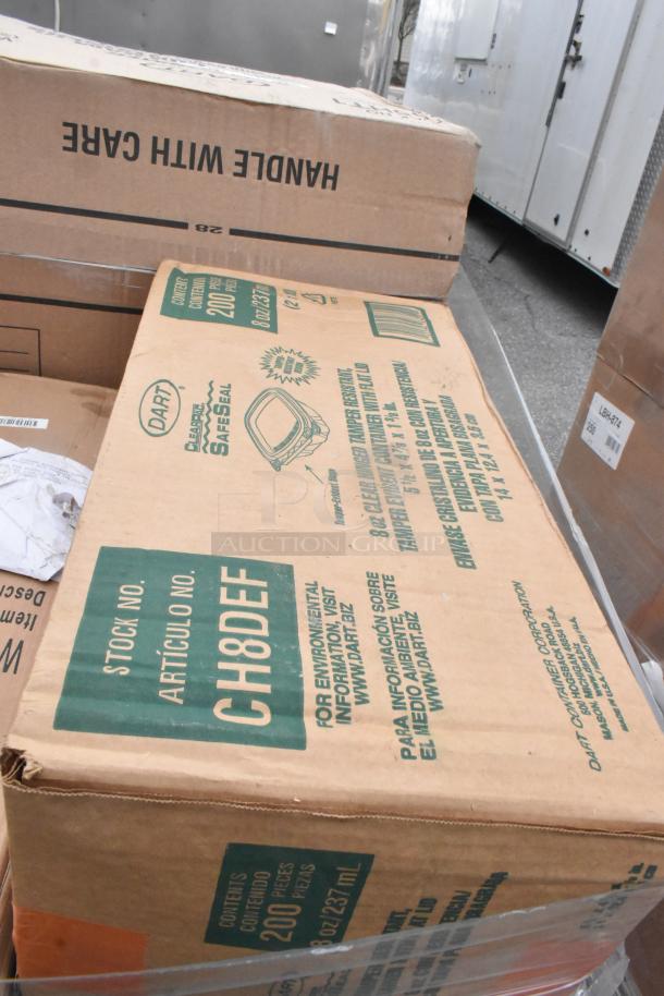 Cardboard box of Dart ClearPac SafeSeal 8 oz containers, tamper-evident, 200 pieces per case, labeled CH8DEF.