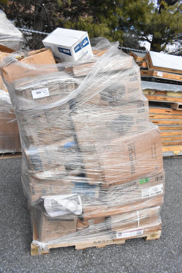 Pallet of 43 boxed items, including potato cutter, dinner knives, and hotel pans. Some boxes have brand labels visible.