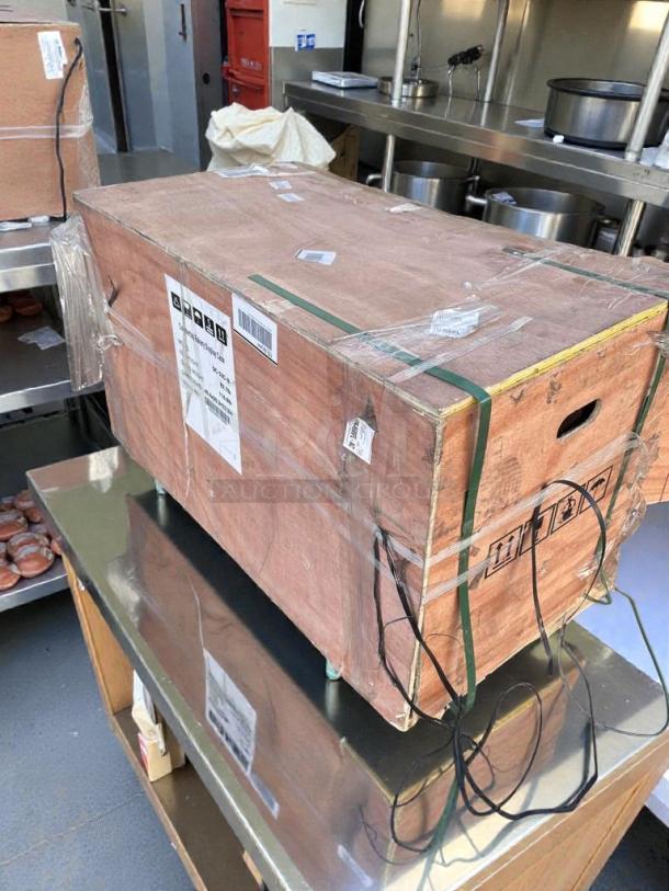 Brand new KoolMore DC-53C-B countertop bakery display case in original crate, sealed and never used, perfect condition.