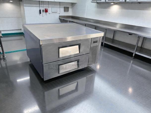 Pristine True TRCB-36 undercounter refrigerated drawer unit, stainless steel, made in USA, fully tested, excellent condition.