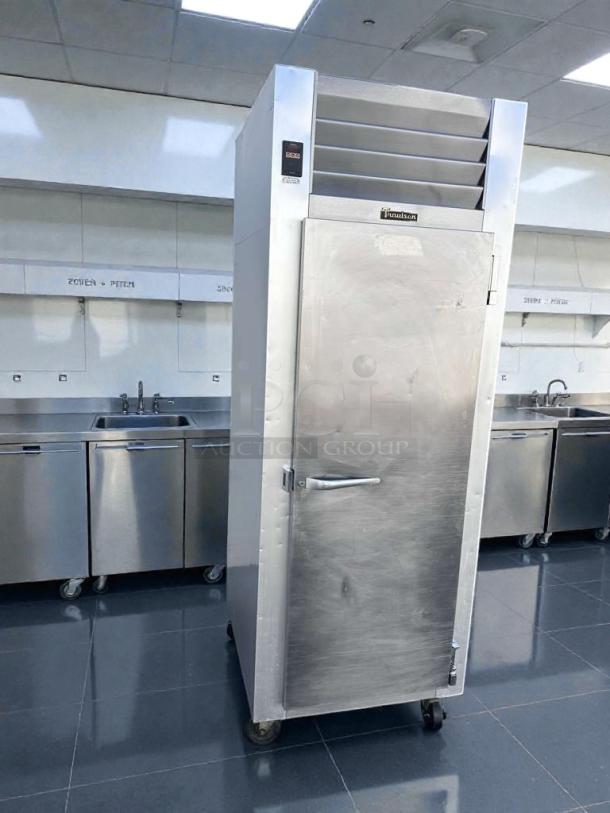 Traulsen G12010 commercial freezer, single door, 115V, outstanding condition, UL & NSF listed, fully tested, Fort Worth, TX.