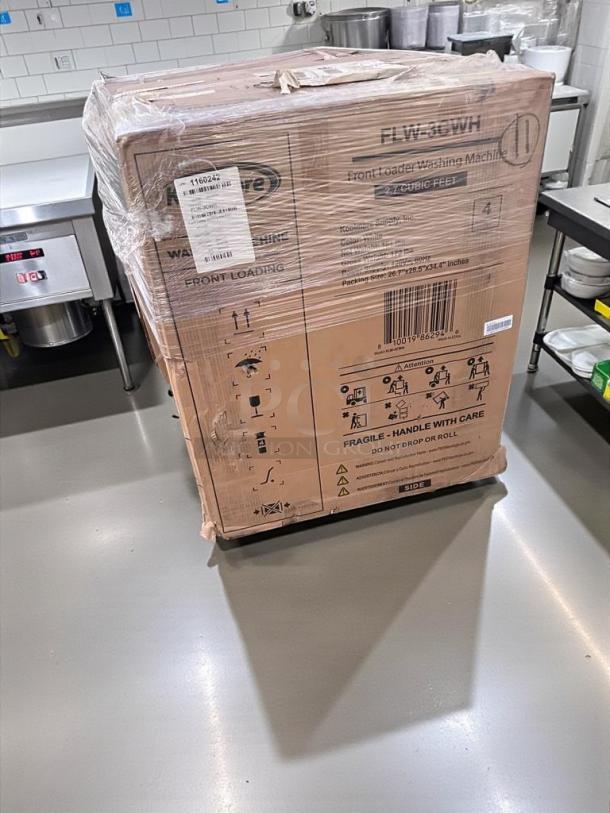 New KoolMore FLW-3CWH 3.0 Cu. Ft. front-load washing machine, UL listed, in original packaging, never used.