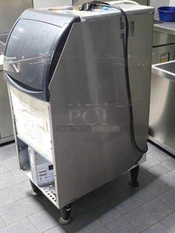 Scotsman CU0715MA-1 Ice Machine, high-grade condition, air-cooled, 70 lb capacity. UL listed, fully tested, operational.