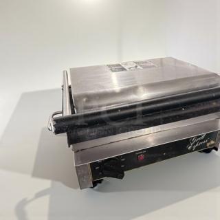 Star Manufacturing Commercial Panini Grill, stainless steel, pristine condition, UL listed, model STR-M-GRL-0337, fully tested.