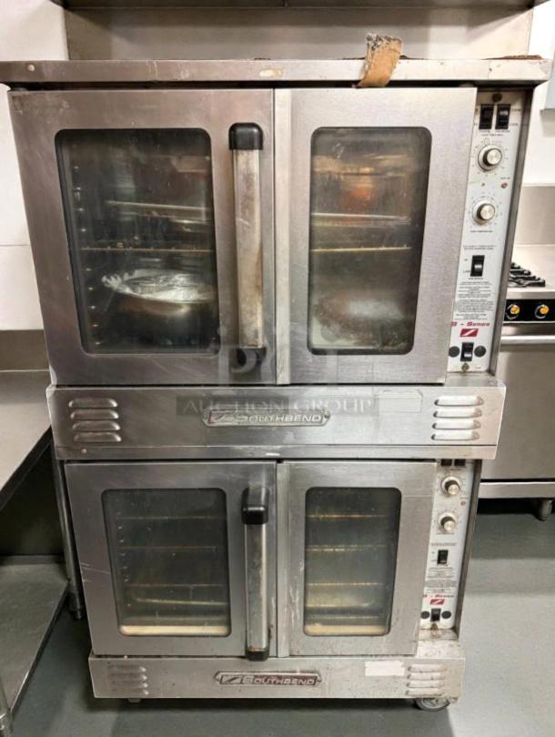 Blodgett double-stack commercial convection oven, stainless steel, B-Series/Zephaire style, exceptional condition, fully tested.