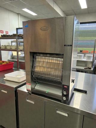 Premium condition Hatco TK-100 commercial conveyor toaster, 208V, UL & NSF listed, fully tested, operational, stainless steel.