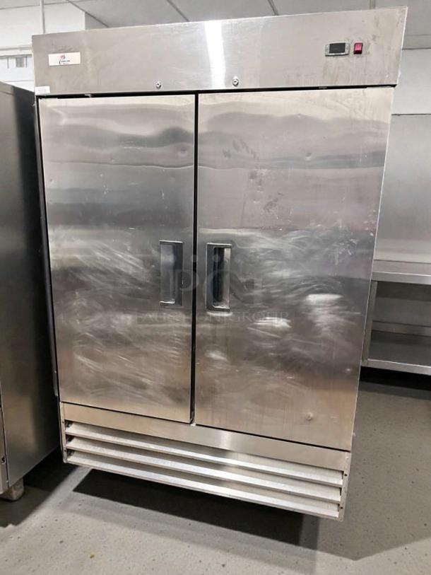 Stainless steel double door reach-in refrigerator, excellent condition, UL listed, fully tested, model COM-L-RFE-0376.