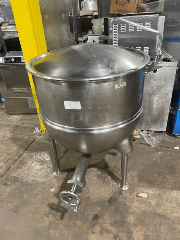 Groen FT80 commercial 80-gallon stainless steel steam kettle, tri-leg base, direct steam, SN: 72285, excellent condition.