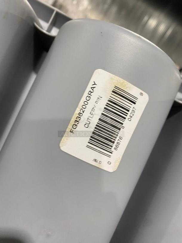 NEW Rubbermaid Commercial 4-compartment gray cutlery organizing bin, Model FG336200GRAY, with barcode label.