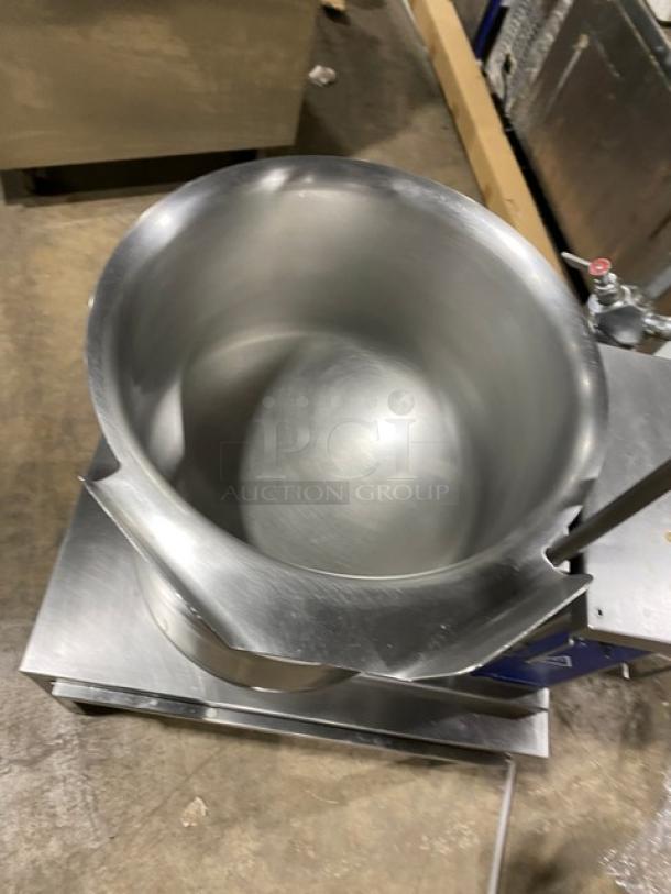 Cleveland Range KET Series stainless steel electric tilting steam kettle, on legs, excellent condition.