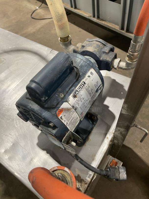 Darling Model 402 commercial stainless steel electric cooking oil filter/caddy, 175 lb capacity, on casters, 120V, used.