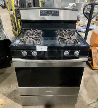 Amana Commercial Stainless Steel/Black Coated Natural Gas Powered 4 Burner Range/Oven Combo! With Digital Push Button Controls! With Wired Oven Rack! - Item #1232211