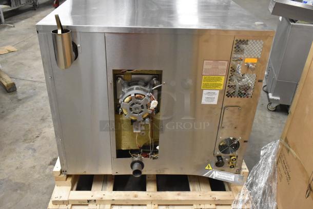 2025 Blodgett BCX-14E Commercial Electric Combi Convection Oven, 208V, 3 Phase, in good condition, back view showing wiring and fan.