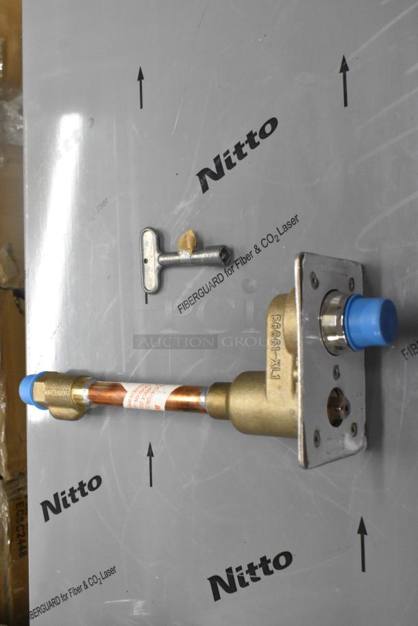 BRAND NEW Zurn Elkay Z1321-CXL-8 Wall Hydrant, Ecolotrol 8", copper, visible Nitto packaging. Scratch and dent condition.