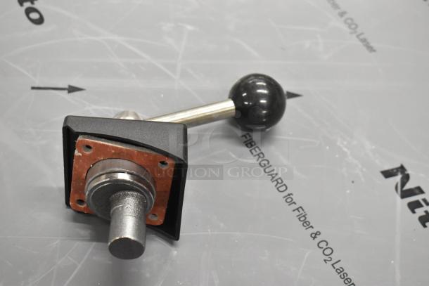 Avantco 20 Qt. Mixing Speed Handle, model 177PMX20SPB1, brand new condition, stainless steel with black knob.