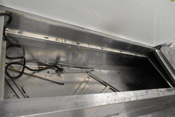 Avantco Commercial Pizza Prep Table, brand new with minor cosmetic scratches and dents, featuring six drawers. 115V, 1 Phase.