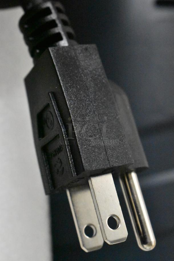 16" AvaMix immersion blender, medium-duty, variable speed, 3/4 hp, 2024 model, 120V. New with minor cosmetic damage.