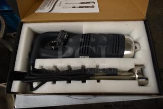 Brand new AvaMix 928IBHD18 18" heavy-duty immersion blender in box. Variable speed, 1 1/4 hp, 120V, tested.