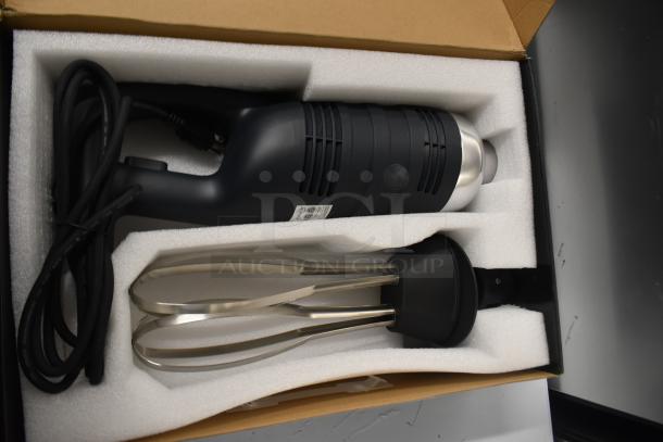 Brand new 2024 AvaMix 928IBHDW10 heavy-duty immersion blender with 10" whisk; scratch and dent, 1 1/4 hp, 120V, tested.