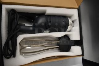 Brand new 2024 AvaMix 928IBHDW10 heavy-duty immersion blender with 10" whisk; scratch and dent, 1 1/4 hp, 120V, tested.