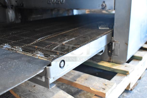 2017 Turbochef HhC2020 conveyor oven, electric, 208/240V, 3-phase, visible wear, on pallet, model marking "2020".