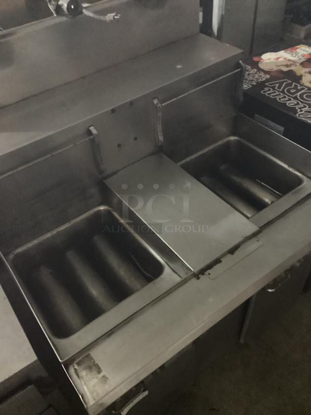 Keating Instant Recovery Double Fryer, Model TSFM14A, 40x36x47 in, single phase 115v, dual compartments, metallic finish.