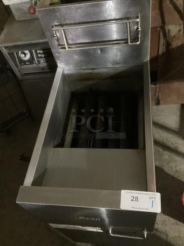 Dean Frymaster SR142GN commercial fryer, stainless steel, model #SR142GN, dimensions 16x30x46, used condition.
