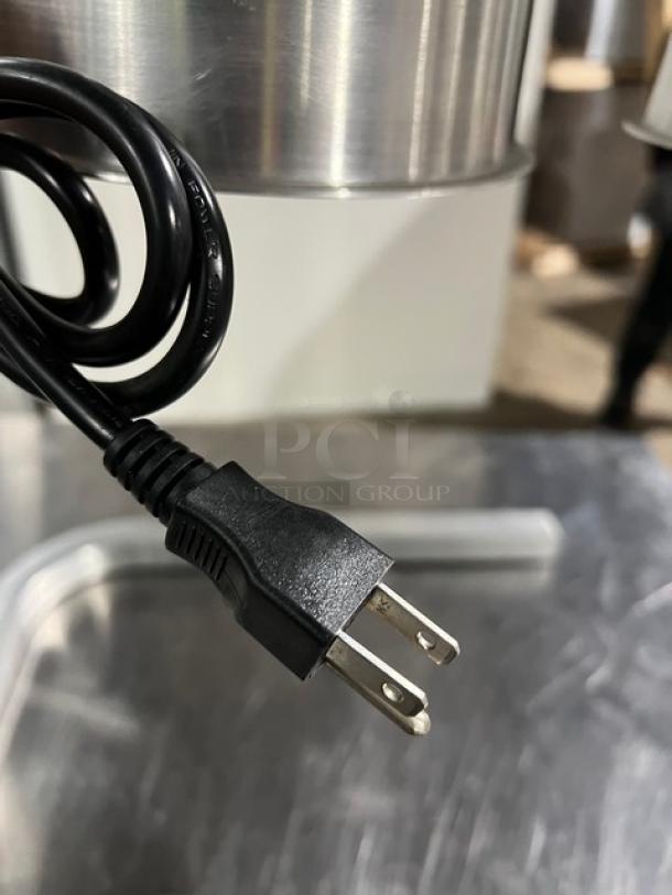 Blue Air BWL500 countertop food warming heat lamp with stainless steel finish and dual shatter-proof bulbs, 120V, new condition.