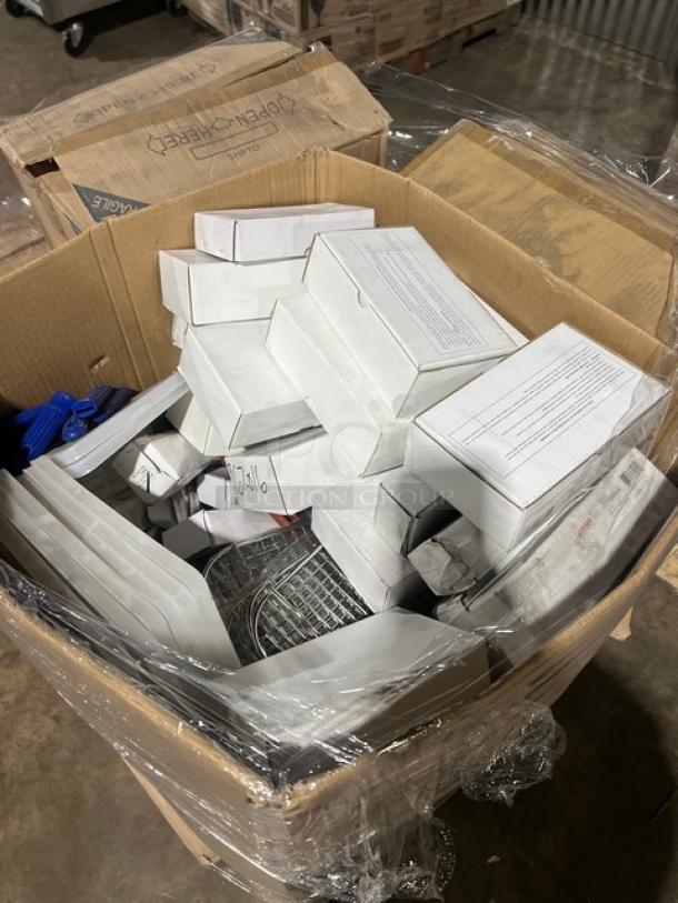 Mixed pallet of new commercial kitchenware including Yanco Ocean Series plates, Vollrath lids, syrup servers, and more.