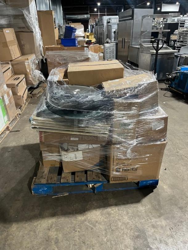 Mixed pallet containing Fabri-Kal 32 oz containers, World Centric compostable forks, Harold Import oil sprayers, Rubbermaid BRUTE lids, Vitamix blender jar, and more, all brand new.