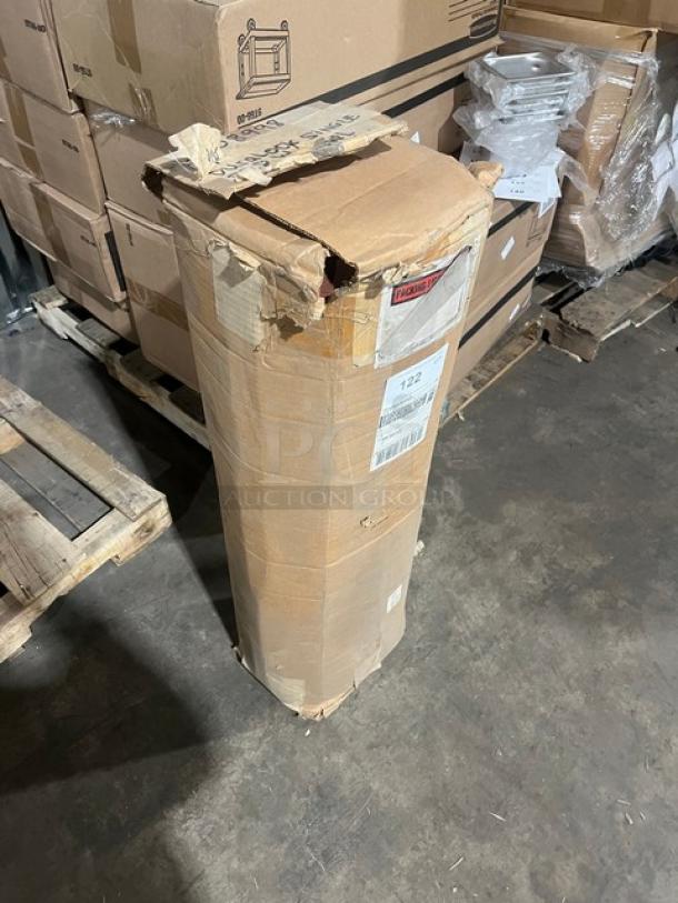 Cactus Mat VIP Duralock red rubber anti-fatigue mat in original damaged packaging; condition new, scratch-n-dent.