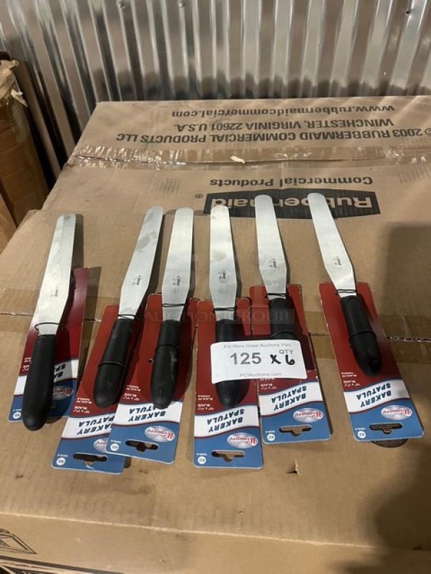 Winco Winware Series stainless steel bakery spatulas, model TKPS-9, 10"x1-3/8", black grip, brand new in packaging.