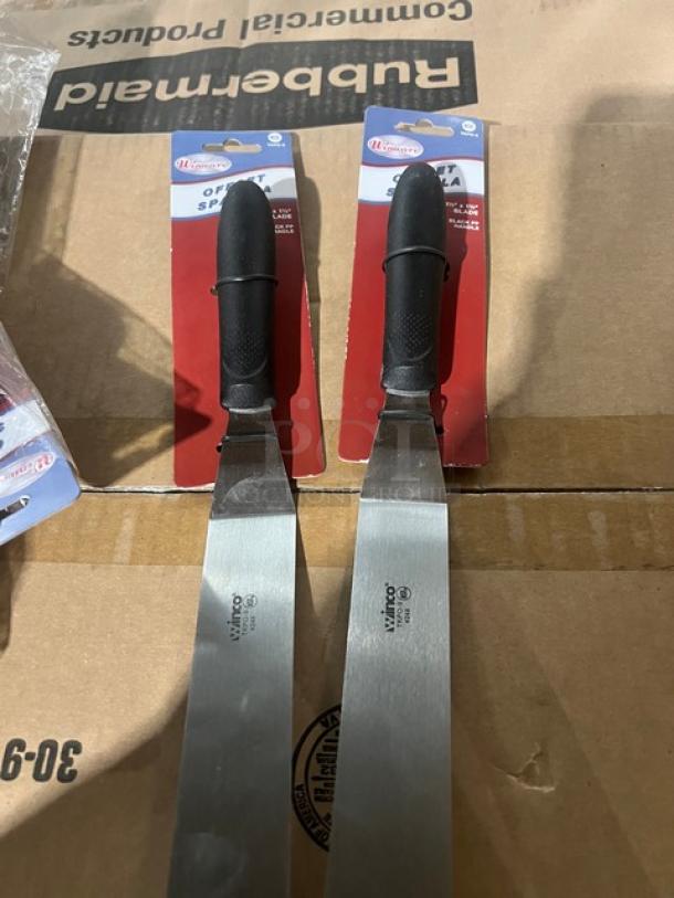 Winco Winware Series offset spatula, model TKPO9, stainless steel blade, black grip handle, new condition in packaging.