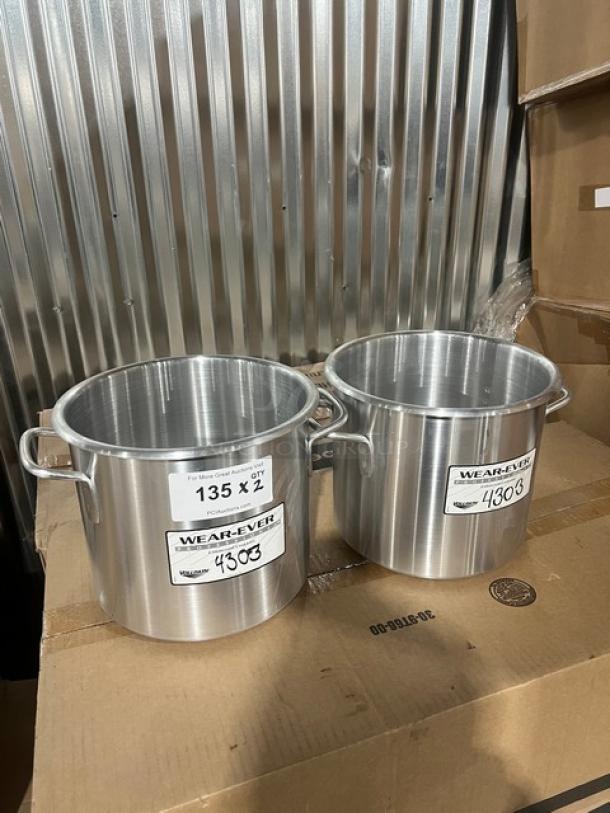 BRAND NEW Vollrath Wear-Ever Series 12 Qt. Aluminum Stock Pots, Model 4303. Features rolled edges, commercial quality.