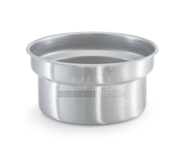 BRAND NEW Vollrath 78194 Commercial Stainless Steel 7-1/4 Qt. Round Vegetable Inset Pan, pristine condition.