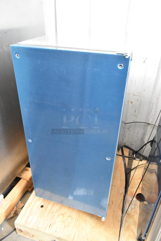 Brand new 2025 Hoshizaki AM-50BAK-AD ice machine with 27 lb. bin, 115V, 1 Phase. Stainless steel, commercial-grade.