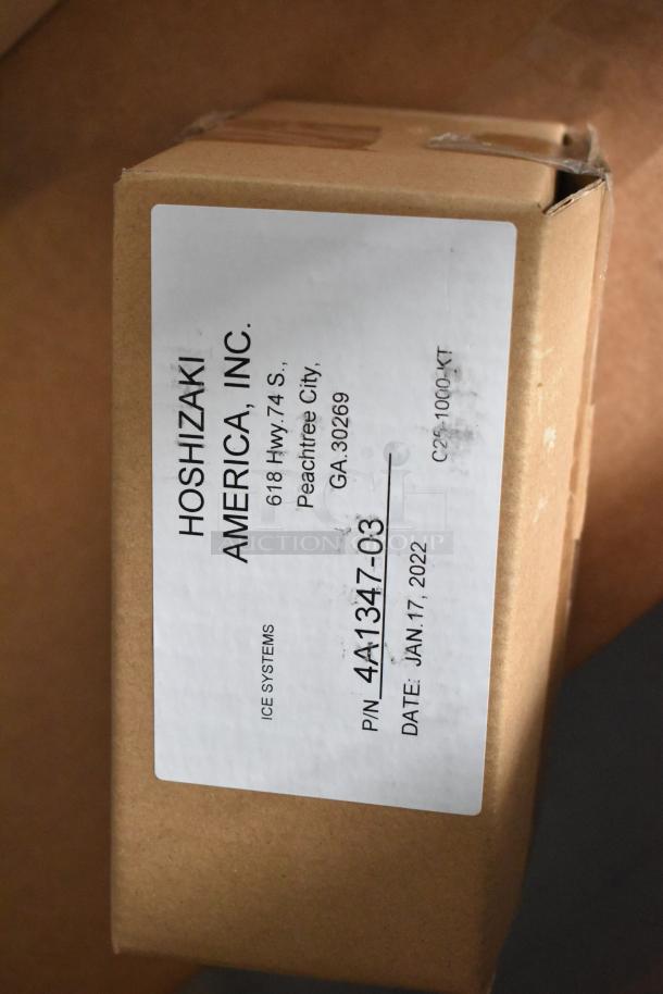 Label on box for Hoshizaki F2A-FS freezer, showing part number 4A1347-03, packaging date January 17, 2022.