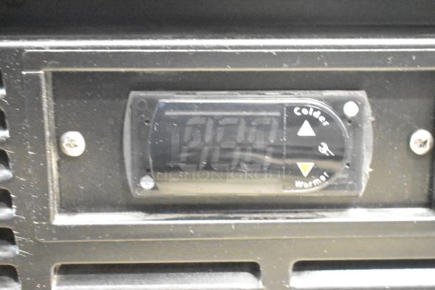 2019 Habco SE18 commercial cooler control panel showing adjustable temperature setting, 115 volts, 1 phase.